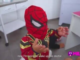 Dvärg spider-man defeats clinics thief och first-rate maryam suger hans cock&period;&period;&period; hero eller villain&quest;