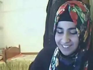 Vid - hidžáb paní představení prdel na webkamera