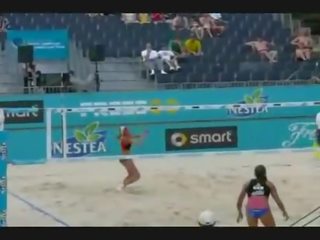 Horký vollyball roztleskávačky tanec jako děvky