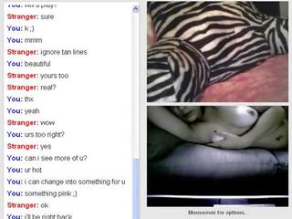 2 elite babae sa omegle (lesbians) - morecamgirls.com