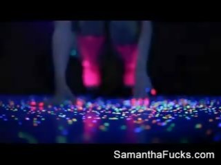 Samantha saint gets off in this extraordinary terrific ireng light solo