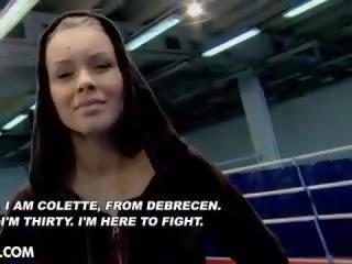 Nudefightclub ajándékokat bailee vs colette