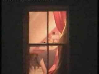Delightful modelka przyłapani nagie w jej pokój przez za okno peeper