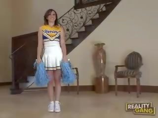 फ्लेक्सिबल cheerleading sluts में हार्डकोर xxx