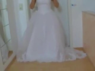 Liebhaber im sie hochzeit kleid gefickt schwer