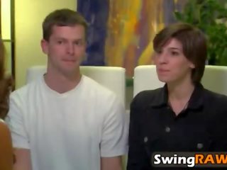 Freshly öýlenen couples fuck in their first swinger dört adam