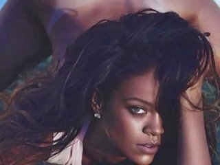 Rihanna উদলা!