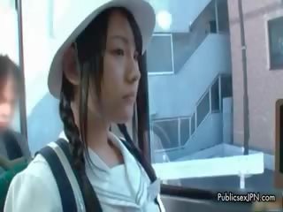 Bájos ázsiai utcán lány jelentkeznek buja bemutató ki part5