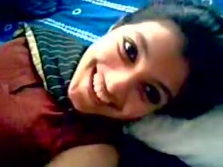 Bangladeshi saldas pagriezās par mademoiselle tikko sekss video ar mīļotā companion