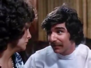 70s dirty clip brunette gives deep Blowjob to a medical practitioner