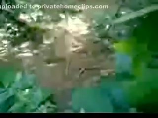 ইন্ডিয়ান ladki মধ্যে জঙ্গল ঘরের বাইরে damsel হার্ডকোর কঠিন www.xnidhicam.blogspot.com
