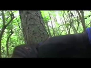 Publicagent kaza eva alır canavar için seks içinde the orman