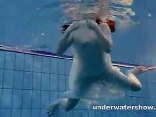 Andrea clips nice body underwater
