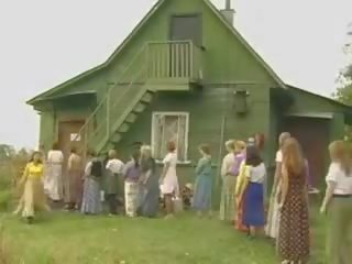 Nubile Women Fucking In The Country