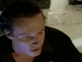 Desirable confessions (1996) s3e14 midnight arată