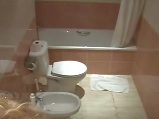 Прихований camara мед ванна мастурбація