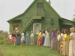 Mature Women Fucking In The Country