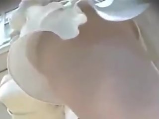 Bista mula sa ilalim ng palda nakaw video16